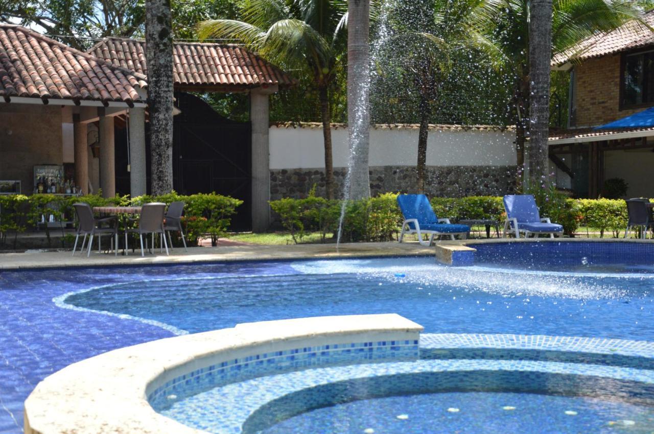 Hotel Boutique Villas De San Sebastian La Palmera Екстериор снимка