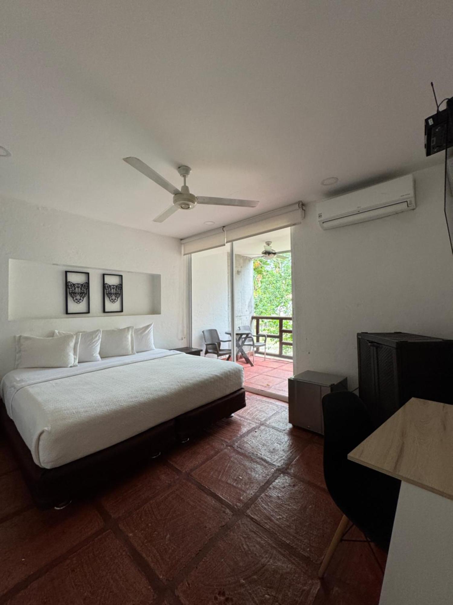 Hotel Boutique Villas De San Sebastian La Palmera Екстериор снимка