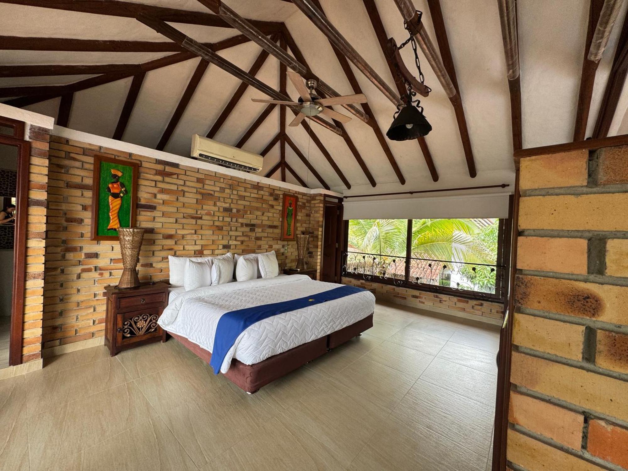 Hotel Boutique Villas De San Sebastian La Palmera Екстериор снимка