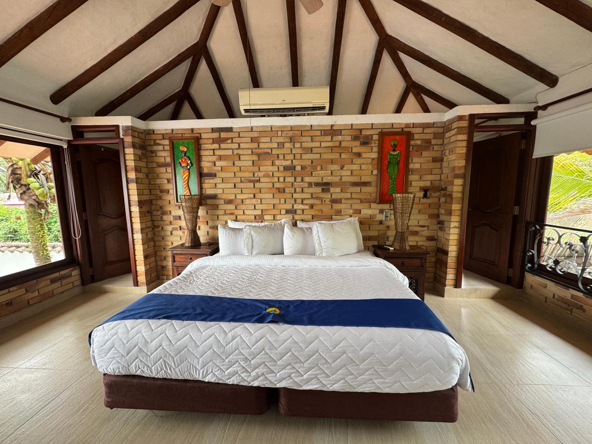 Hotel Boutique Villas De San Sebastian La Palmera Екстериор снимка